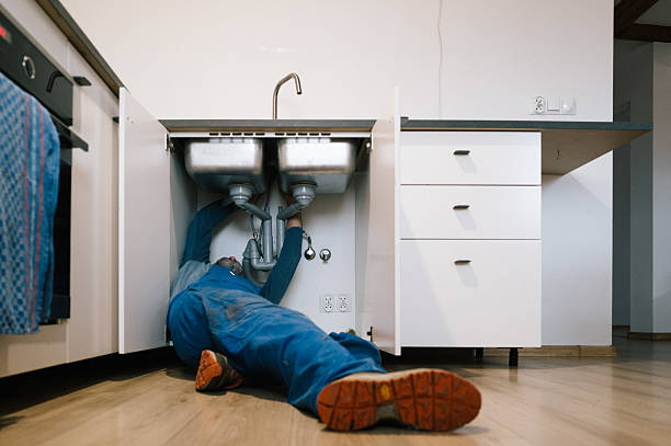 Professional Leak Detection technician working in Panama City, FL